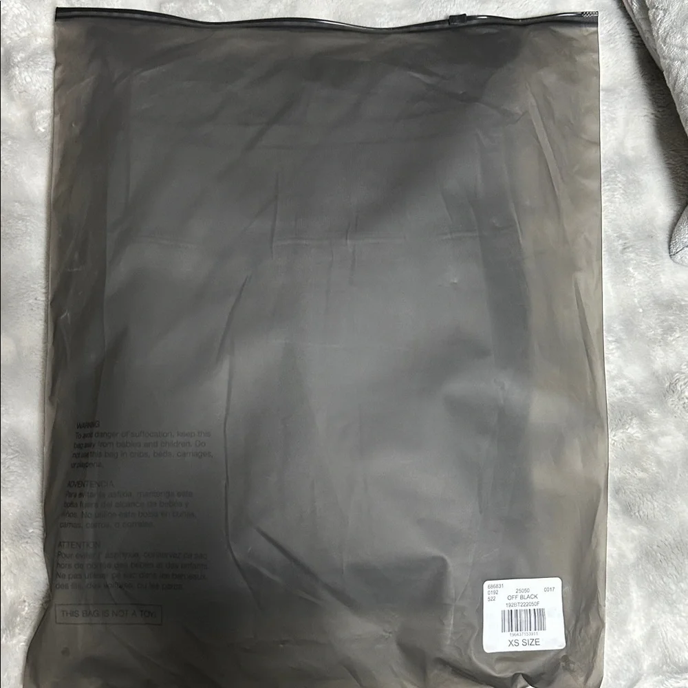 Essentials Fear of God Charcoal Off Black Hoodie – Men’s XS – New With Tags